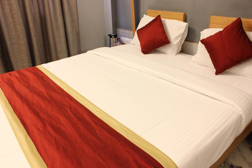 Hotel Manasa Paradise Bangalore Luaran gambar